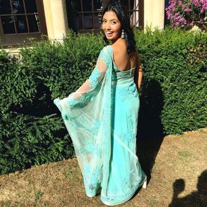 Meet your Posher, Manavi